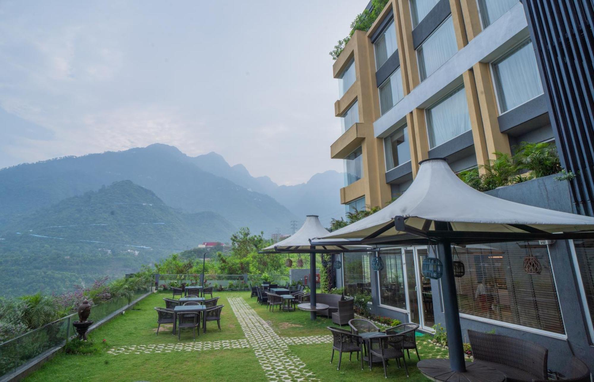 Welcomhotel By Itc Hotels, Katra Katra  Exterior photo
